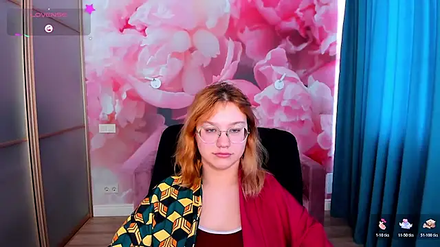 AngelinaLow online show from 01-16-26, 12:31