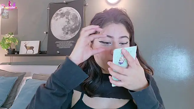 Snapshot of Kathe_sweetness chatting on 09-18-25, 11:45 Kathe sweetness online show from 09-18-25, 11:45