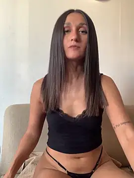 luci brecman online show from 04-12-26, 09:31