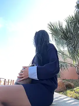 linger-23 online show from 12-15-25, 06:17