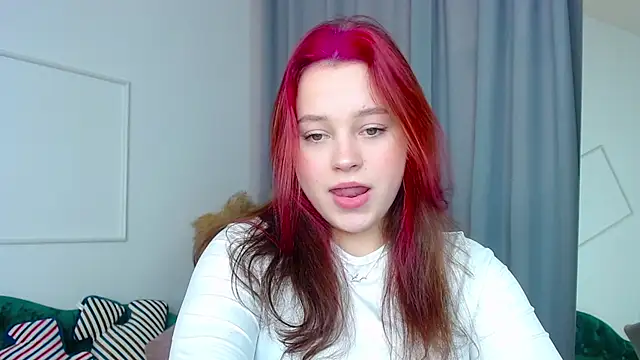 Cute kitty- online show from 11-10-25, 07:51