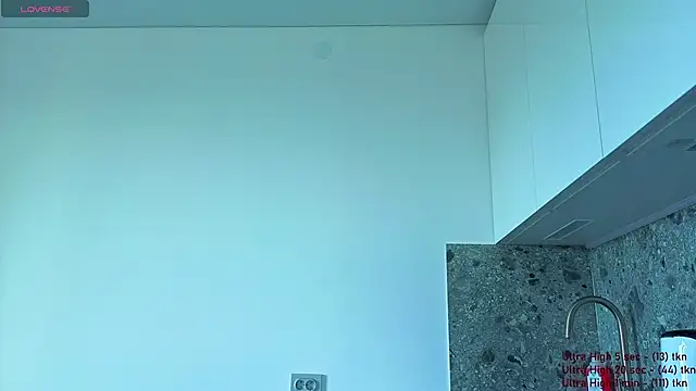 Danny  Magic online show from 09-25-25, 06:06