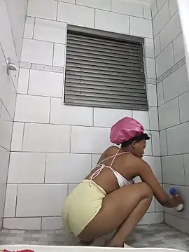 Hotytoty26 online show from 10-16-25, 06:58