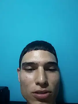 Snapshot of Saul_yei chatting on 03-15-25, 06:10 Saul yei online show from 03-15-25, 06:10