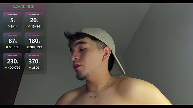 cmzo  online show from 10-12-25, 03:38