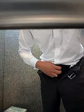 ikeike-kun online show from 04-07-26, 02:23