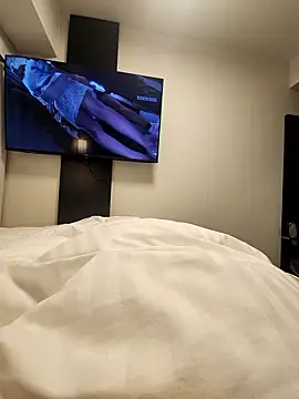 ikeike-kun online show from 04-15-26, 01:07