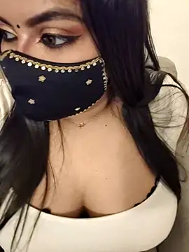 Tamil hot whiskey girl online show from 02-01-26, 06:17