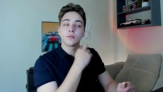 Snapshot of Eric_ether chatting on 10-09-25, 07:23 Eric ether online show from 10-09-25, 07:23