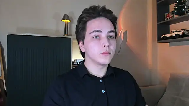 Snapshot of Eric_ether chatting on 01-17-26, 05:05 Eric ether online show from 01-17-26, 05:05