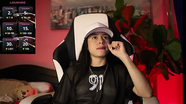 Danaa Rouse online show from 11-29-25, 09:51