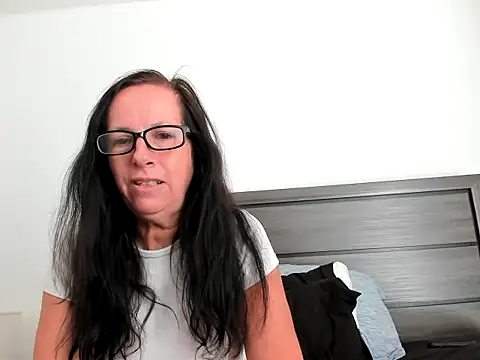 peachgoddess online show from 10-20-25, 01:55