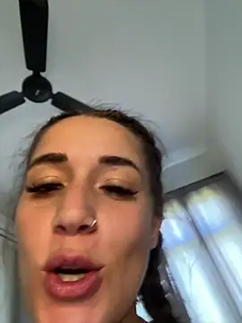 DarkVelvet online show from 04-11-26, 07:45