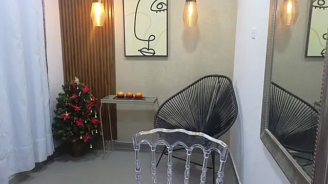 Coral Lise online show from 12-05-25, 11:19