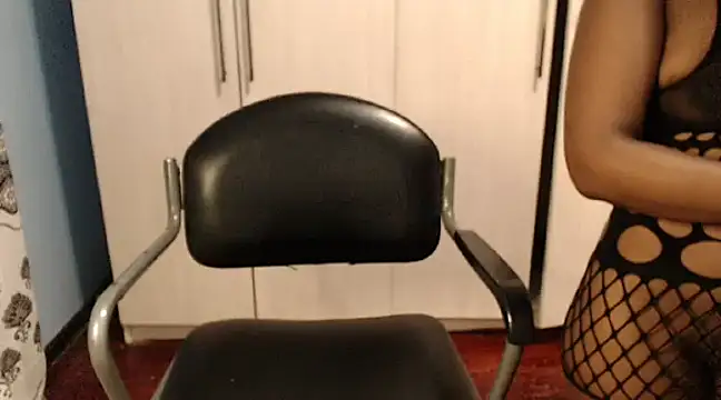 ShyTiny Bae online show from 03-17-25, 04:54