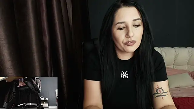 missdyaa online show from 09-14-25, 09:47