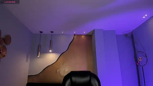 Snapshot of MaiaCollins chatting on 11-07-25, 05:46 MaiaCollins online show from 11-07-25, 05:46