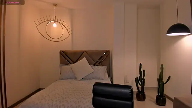 Snapshot of MaiaCollins chatting on 02-27-26, 06:52 MaiaCollins online show from 02-27-26, 06:52