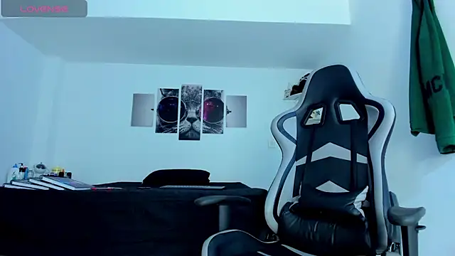 Snapshot of jackdeliciusdick chatting on 02-13-26, 12:34 jackdeliciusdick online show from 02-13-26, 12:34