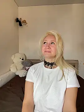 Nikusia online show from 10-05-25, 07:50