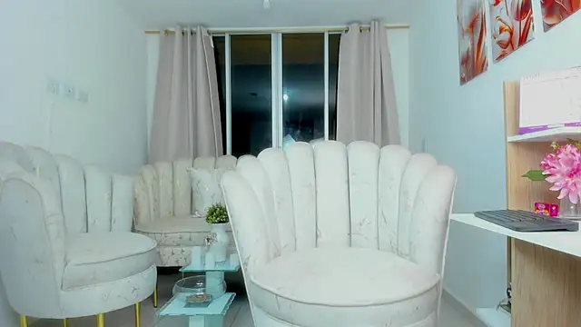 karol f00x online show from 10-06-25, 02:53