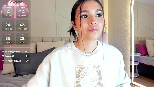 Snapshot of Eimmy_bm chatting on 03-20-25, 01:35 Eimmy bm online show from 03-20-25, 01:35