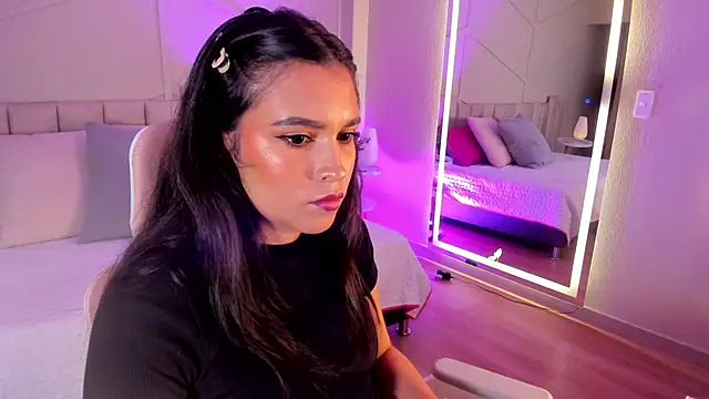 Eimmy bm online show from 11-20-25, 07:24