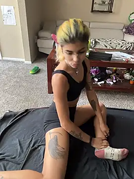 Harley cams online show from 11-10-25, 09:03