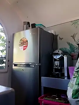 emiliemilf online show from 03-01-26, 07:49