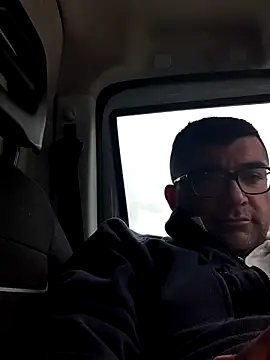 Maurzioxh online show from 09-26-25, 12:20