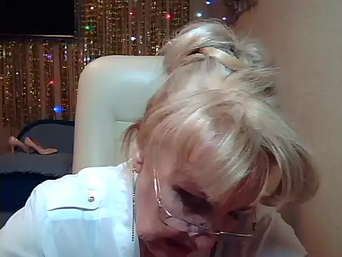 Margo Sweety online show from 10-04-25, 02:59