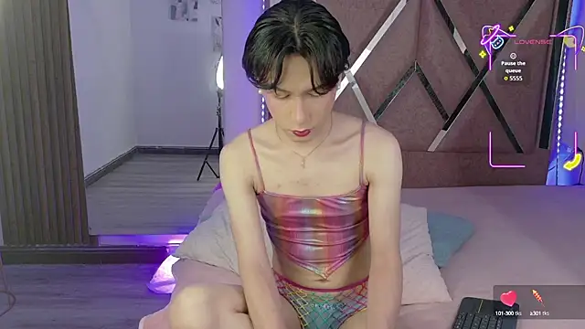 Snapshot of Ash_Femboy chatting on 09-14-25, 10:42 Ash Femboy online show from 09-14-25, 10:42
