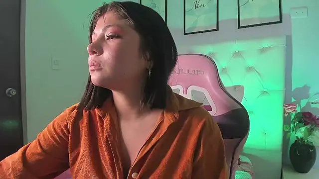 abby roux online show from 11-23-25, 03:28