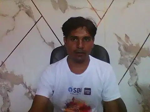 Snapshot of johnny8731 chatting on 09-21-25, 09:22 johnny8731 online show from 09-21-25, 09:22