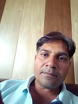 Snapshot of johnny8731 chatting on 11-16-25, 07:47 johnny8731 online show from 11-16-25, 07:47