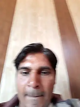 Snapshot of johnny8731 chatting on 02-15-26, 08:24 johnny8731 online show from 02-15-26, 08:24