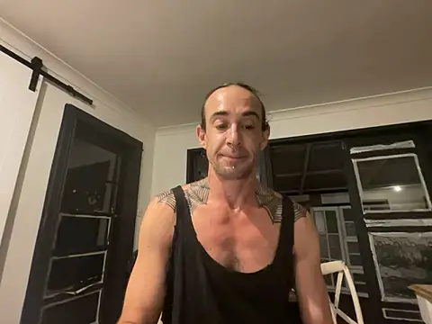 mastertittiefkr online show from 10-22-25, 09:42