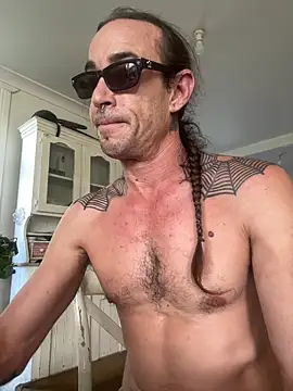 mastertittiefkr online show from 11-25-25, 06:24