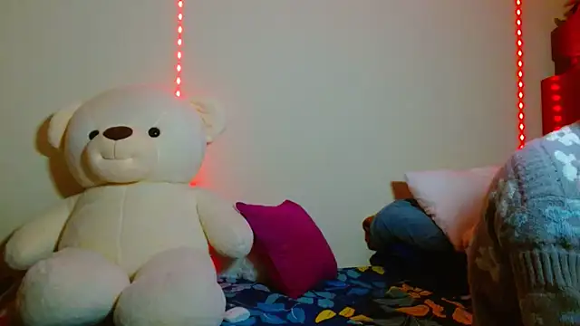 meganxox25 online show from 10-29-25, 02:03