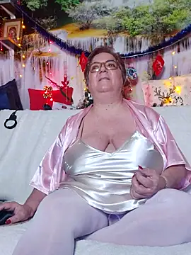 QueenPammy1 online show from 12-21-25, 06:09