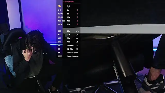 Snapshot of Aaron_malikk chatting on 11-05-25, 03:06 Aaron malikk online show from 11-05-25, 03:06