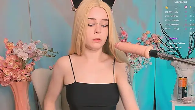 Snapshot of Janne_Stone chatting on 03-17-25, 08:19 Janne Stone online show from 03-17-25, 08:19