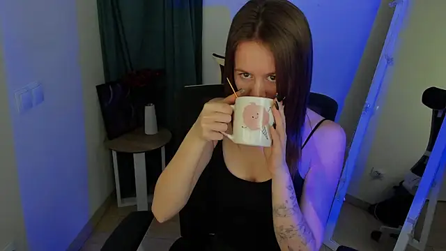 Catherine e online show from 11-03-25, 09:48