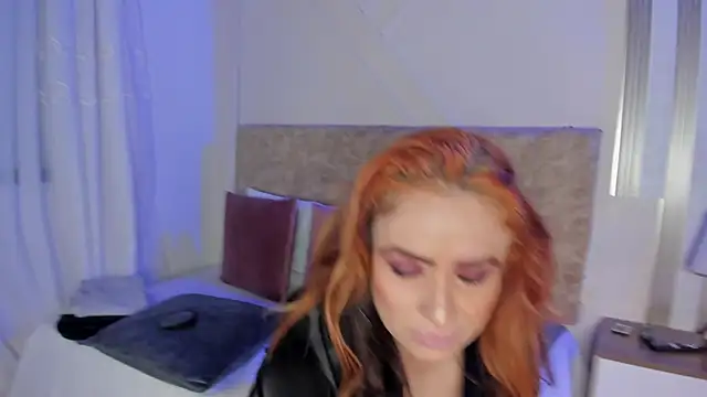 angelinarouse  online show from 09-27-25, 04:39