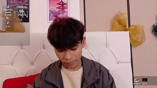 Snapshot of Ethan_Westt chatting on 12-01-25, 08:36 Ethan Westt online show from 12-01-25, 08:36