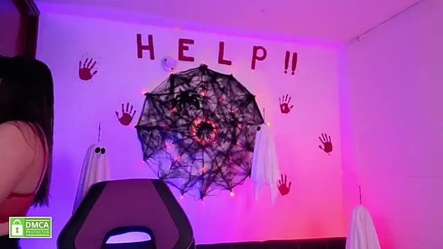 Taiga Cute online show from 10-27-25, 07:45