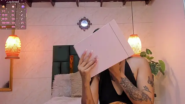 Danna williamss online show from 09-15-25, 11:54