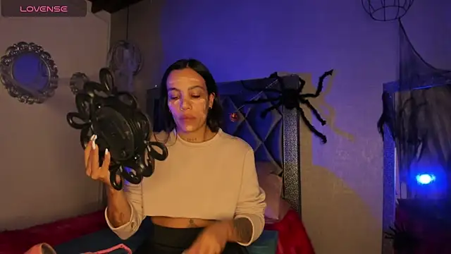 Danna williamss online show from 10-29-25, 12:29