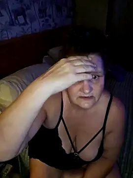 MissQueenBeex online show from 12-01-25, 10:37