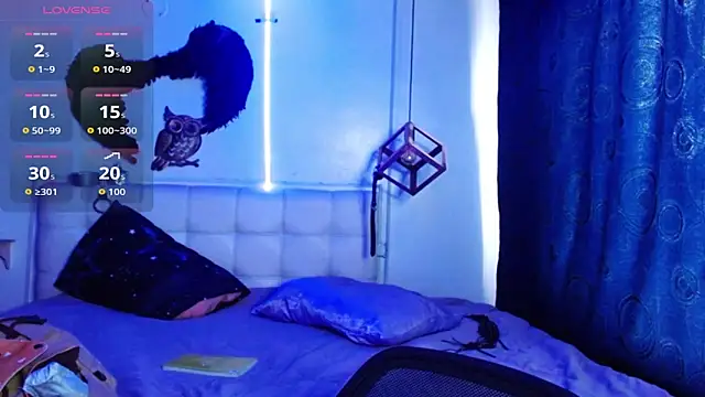 goth minerva online show from 09-15-25, 01:44